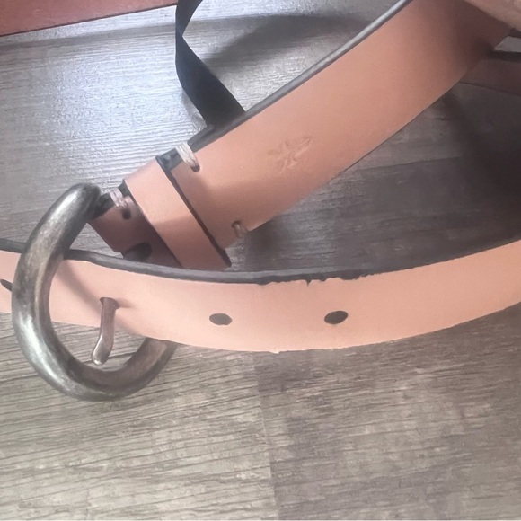 Frye EUC Blush 100% Leather Belt Bag Size S/M - Picture 6 of 8